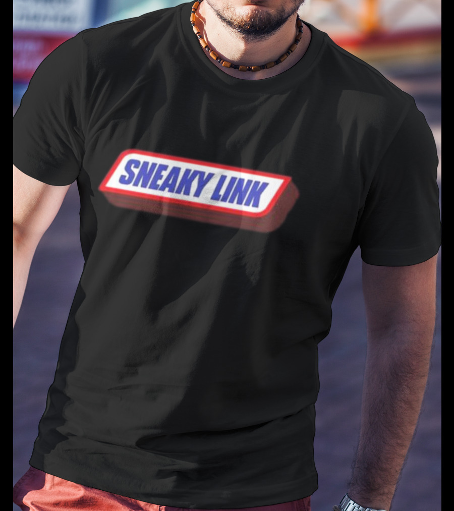 SNEAKY LINK Retro T-Shirt