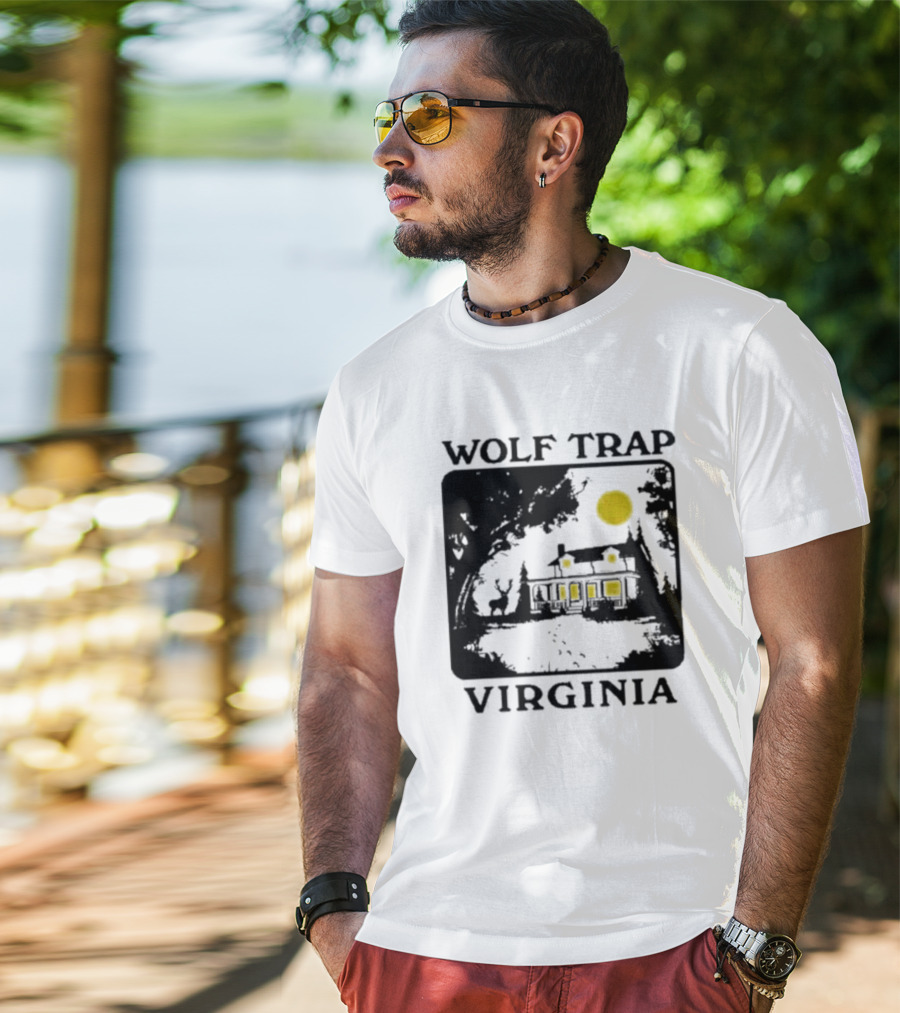 Wolf Trap Virginia Moonlit House Scene T-Shirt