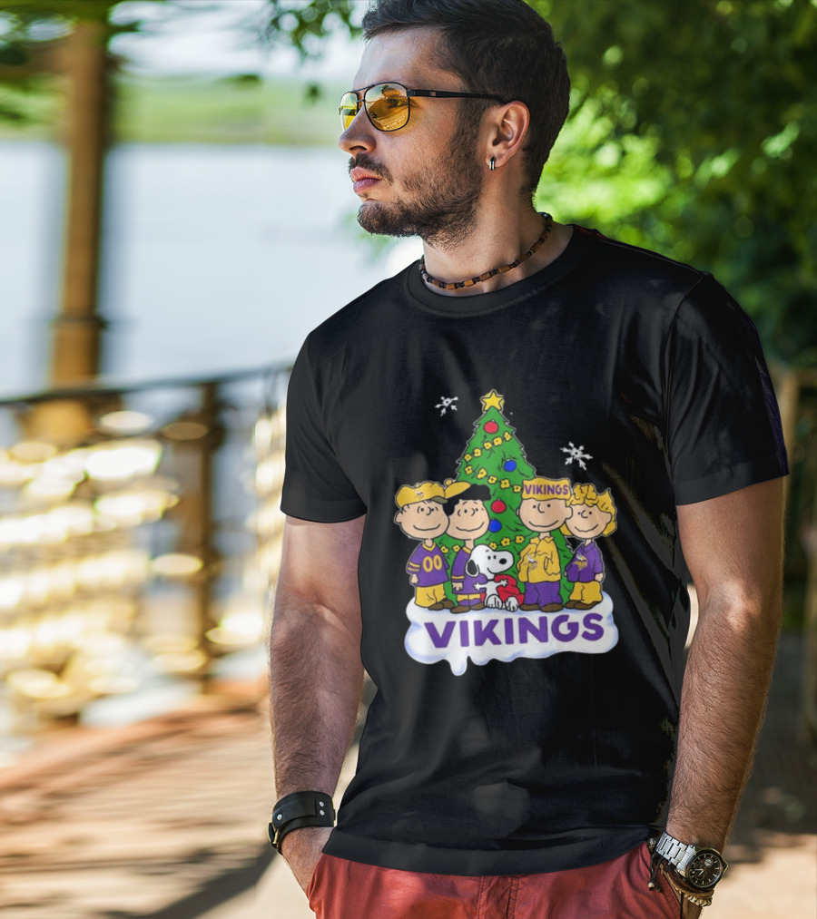Peanuts Characters Vikings Christmas Tree Minnesota Vikings Holiday T-Shirt