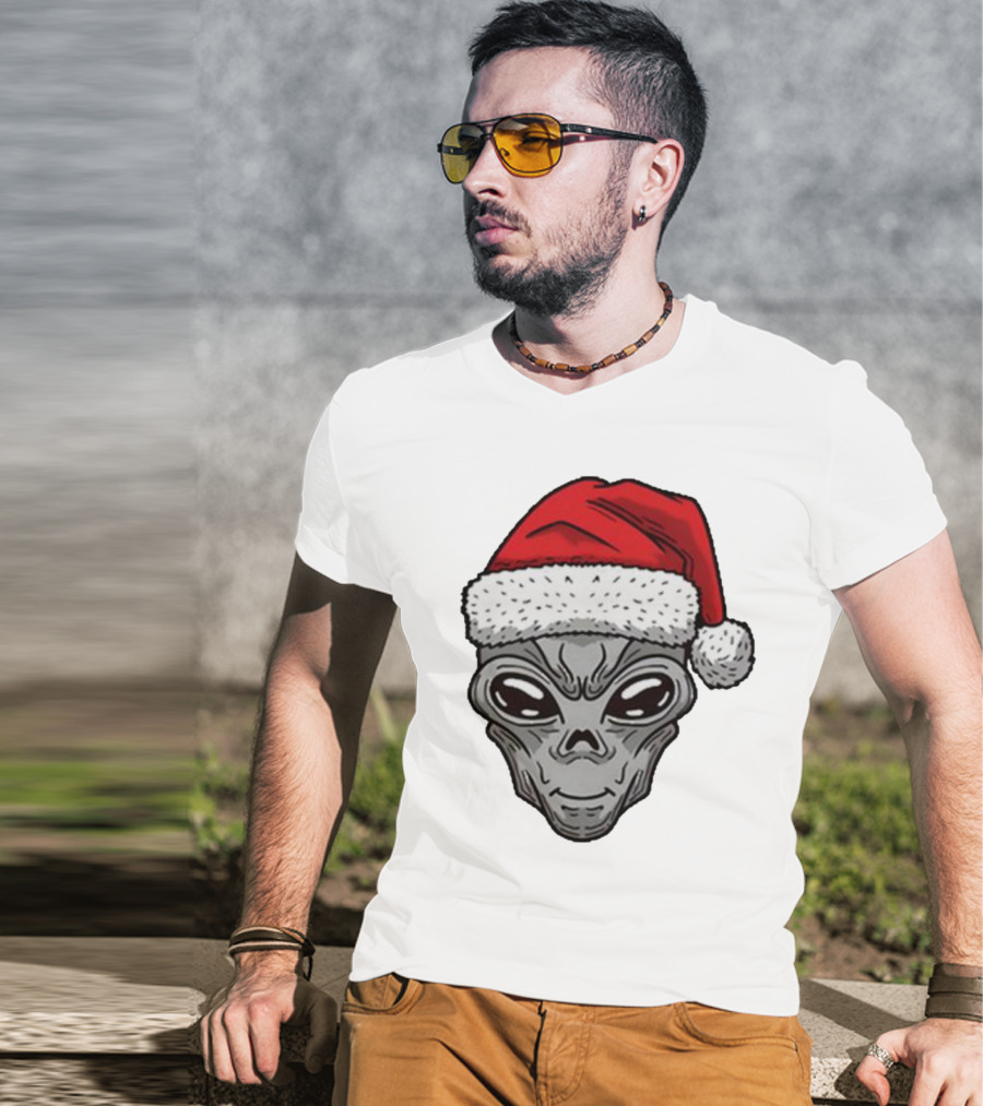 Santa Hat Alien Xmas T-Shirt