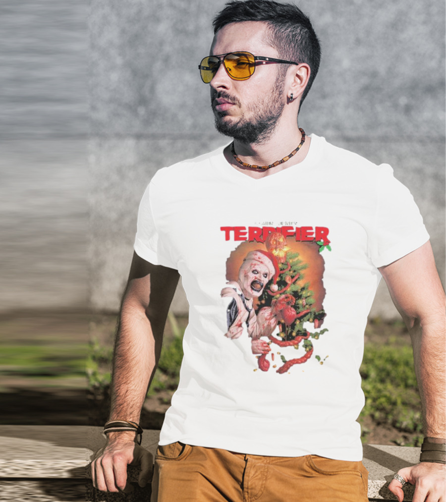 Damien Leone Terrifier Christmas Horror Santa With Christmas Tree T-Shirt