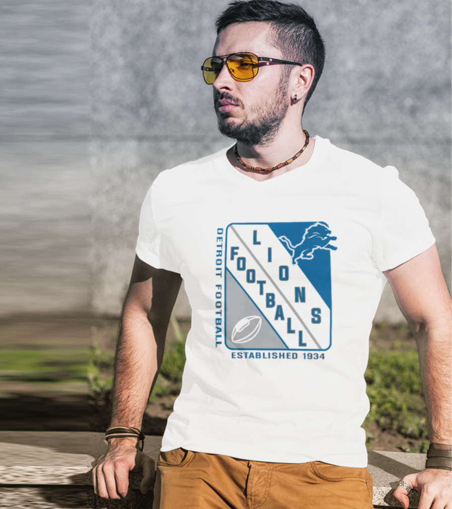 Detroit Lions Football Shield Established 1934 Iconic T-Shirt