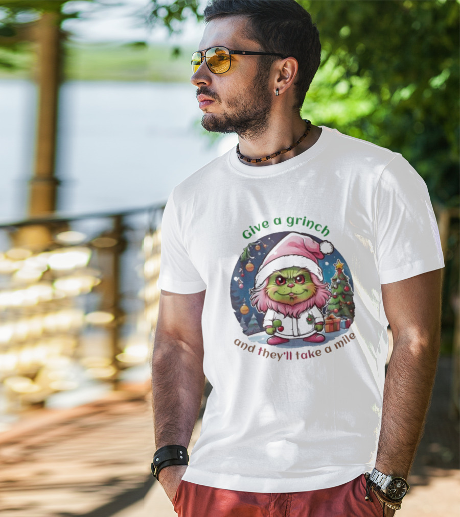 Chibi Pink Grinch Christmas Scene Give A Grinch And They’ll Take A Mile T-Shirt