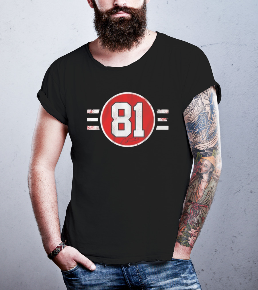 Chicago Blackhawks Marian Hossa 81 Red Circle Vintage Hockey T-Shirt