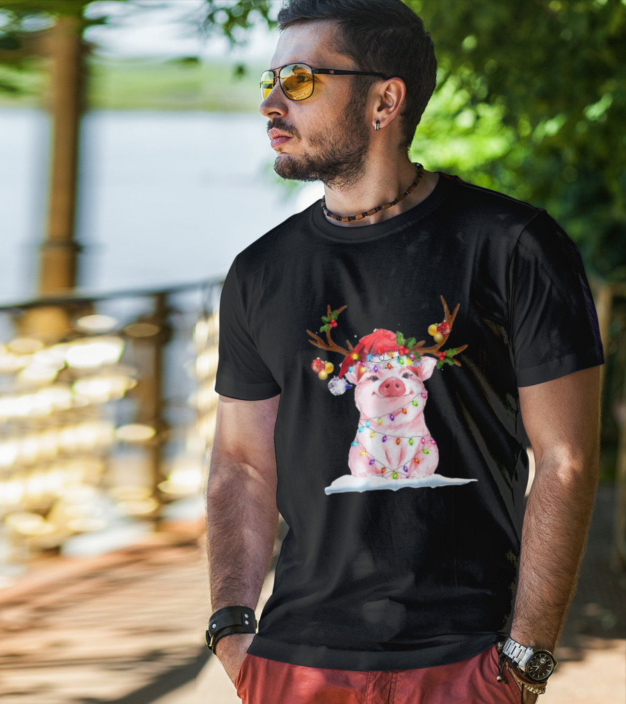 Pig Reindeer Antlers Santa Hat Christmas Lights T-Shirt