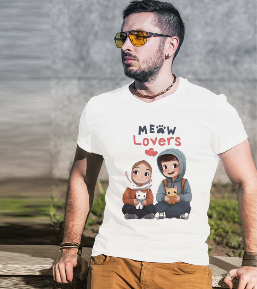 Meow Lovers Cute Boy And Girl With Kittens T-Shirt