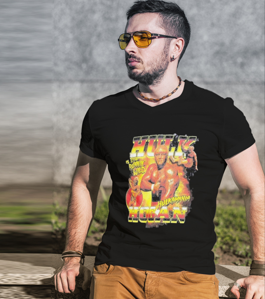 Hulk Hogan Hulkamania Is Still Runnin' Wild Hulkamania T-Shirt