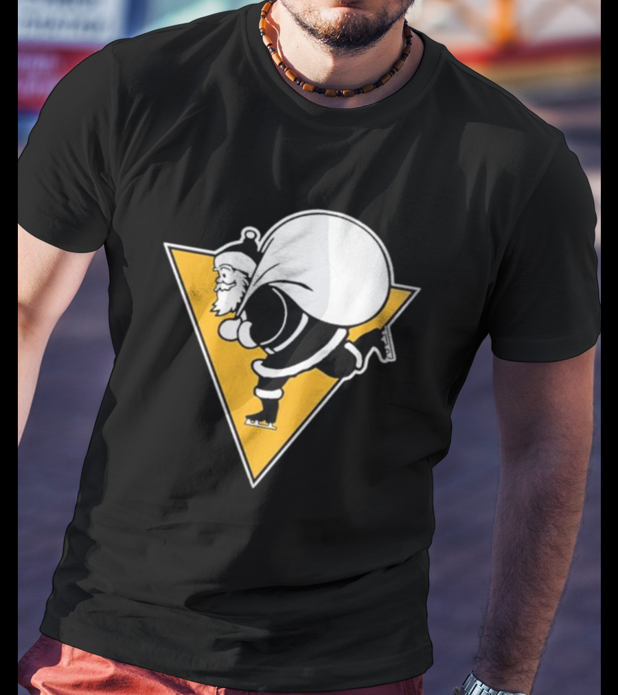 Pittsburgh Penguins Santa Skates Christmas Hockey T-Shirt