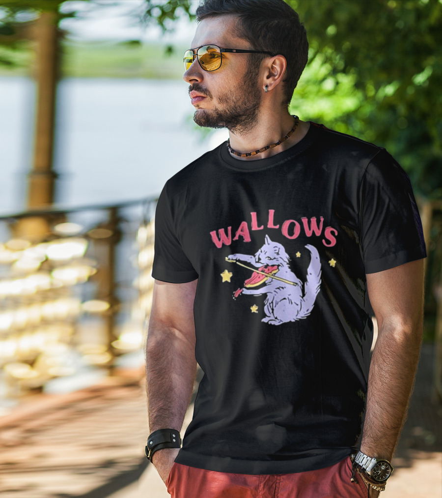 Wallows Cat Playing Fiddle Surrounded By Stars T-Shirt