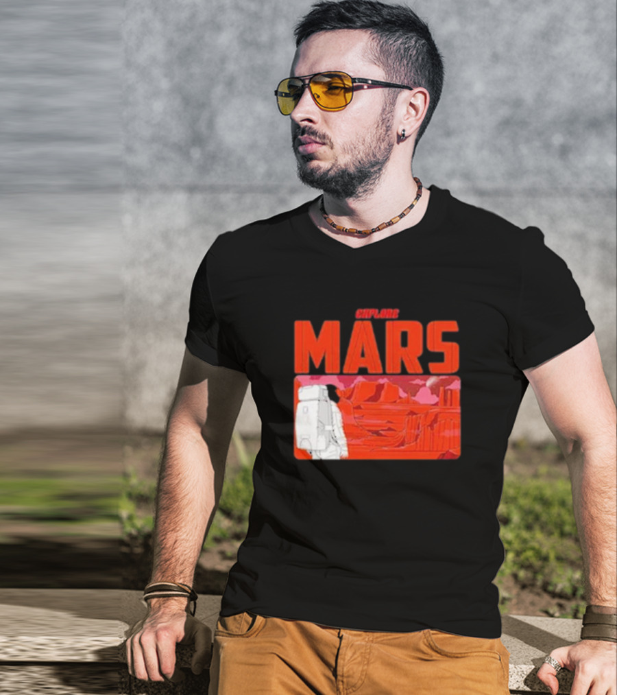 Explore Mars Astronaut Adventure Red Landscape T-Shirt