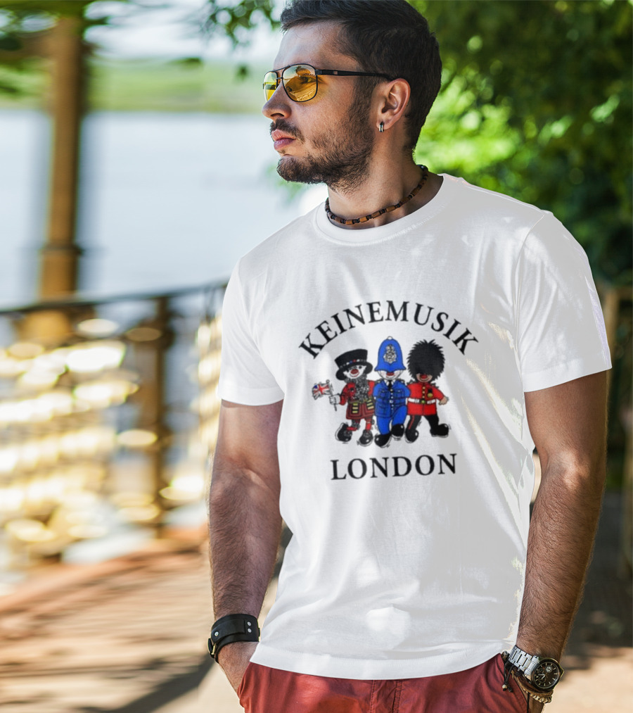 Keinemusik London Bone Soda British Guard Cartoon Characters T-Shirt