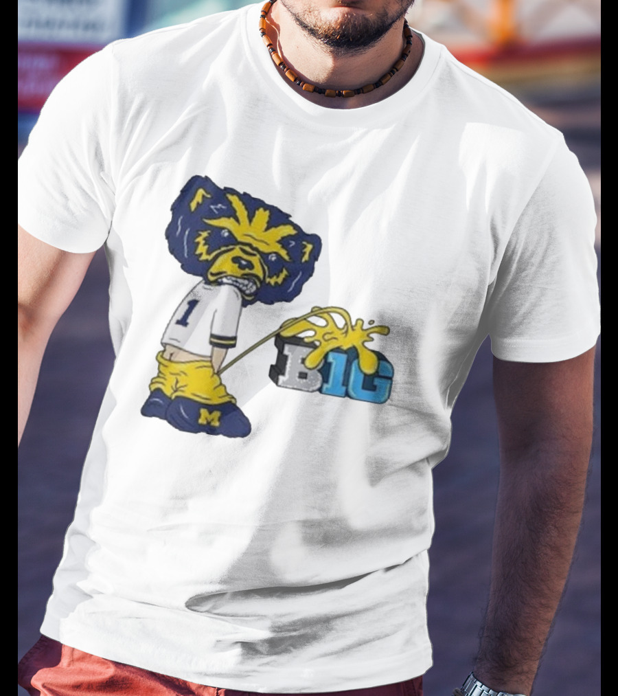 MI Wolverine Mascot Pissing On Big Ten Logo T-Shirt