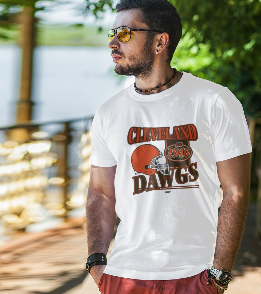 Cleveland Dawgs Est 1946 Football Helmet T-Shirt