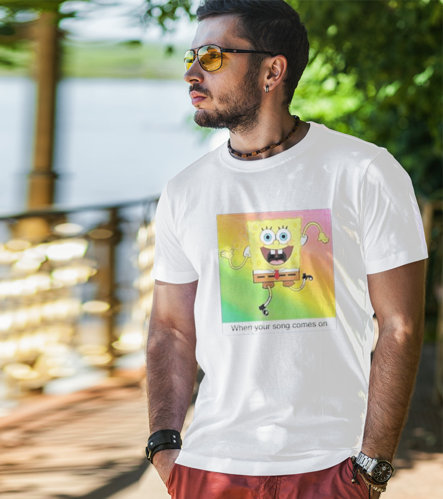 SpongeBob SquarePants Dancing When Your Song Comes On T-Shirt