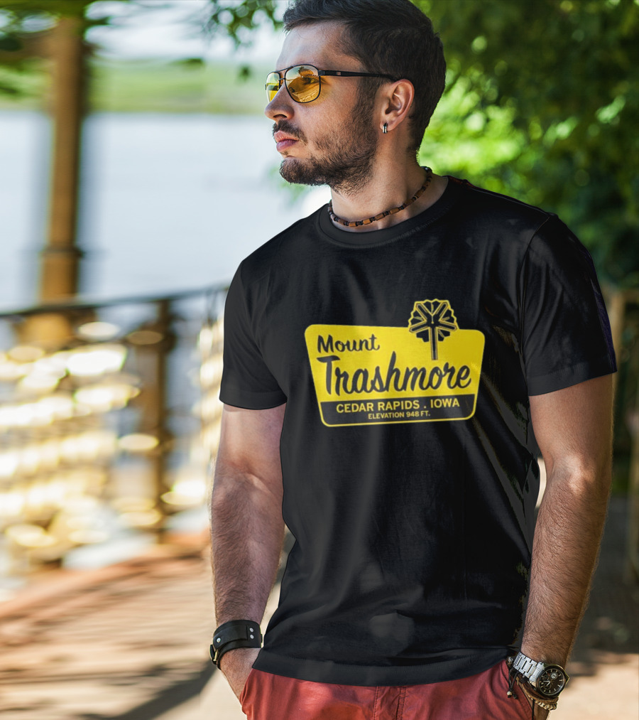 Mount Trashmore Cedar Rapids Iowa Elevation 948 Ft T-Shirt