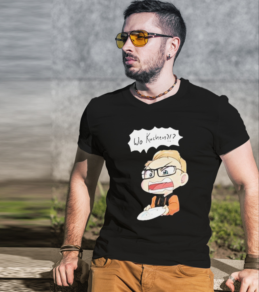 Wo Kuchen?? Cartoon Character With Glasses And Empty Plate T-Shirt