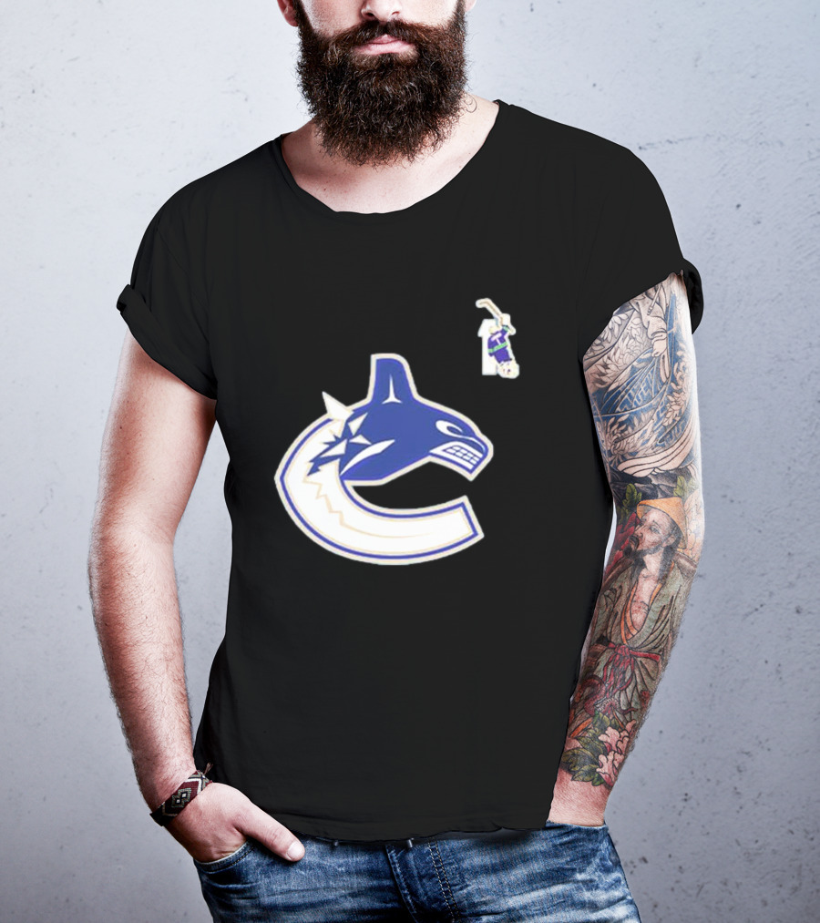 Luongo #1 Vancouver Canucks Orca Logo Ring Of Honour T-Shirt