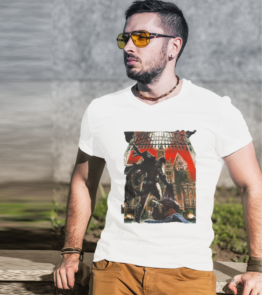 Batman Arkham Asylum Gothic Gate Dynamic Red Background Scene T-Shirt