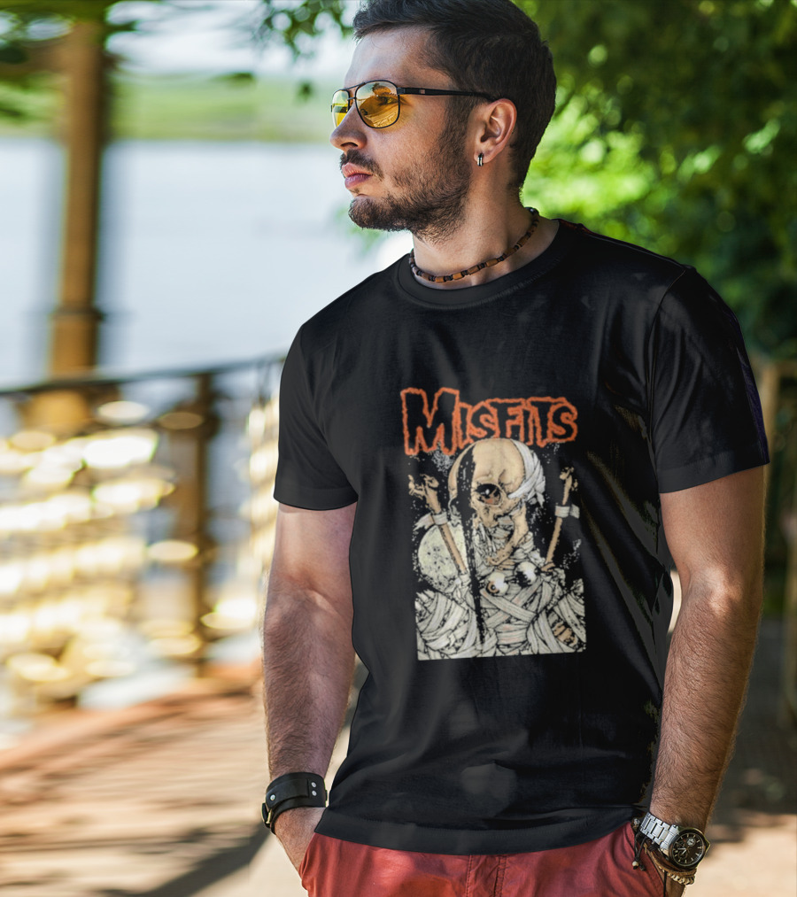 Misfits Pushead Vampire Skeleton Mummy Wrappings T-Shirt