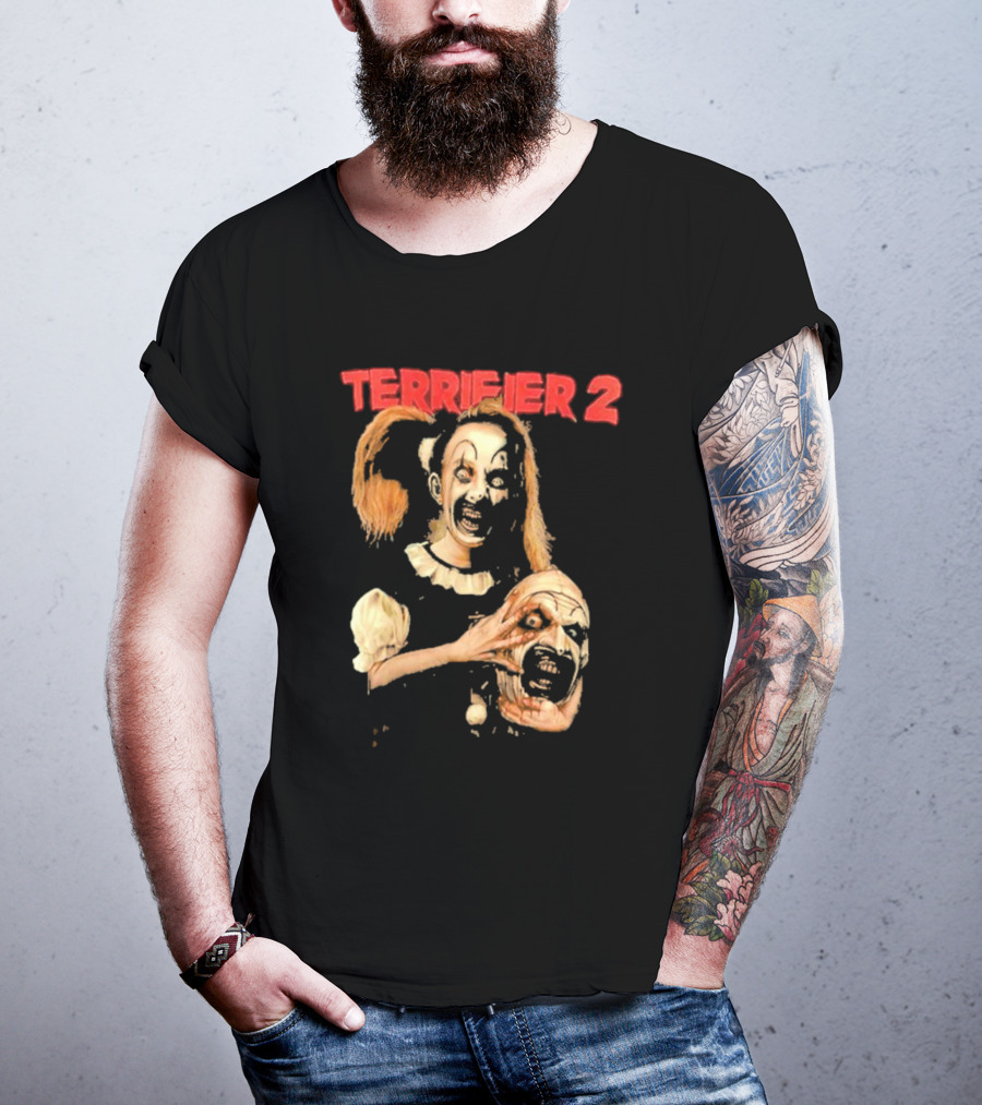 Terrifier 2 Horror Clown Character Holding Severed Head T-Shirt