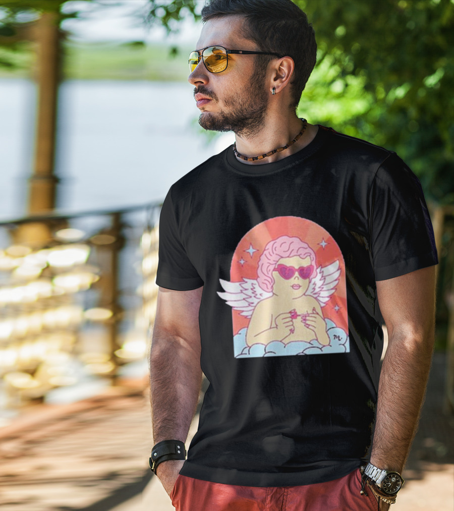 Maniology Cupid's Nail Spa Cherub With Heart Sunglasses And Wings T-Shirt