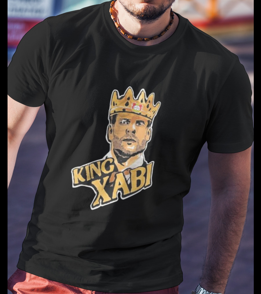 King Xabi Bayer Leverkusen Coach Icon With Crown T-Shirt