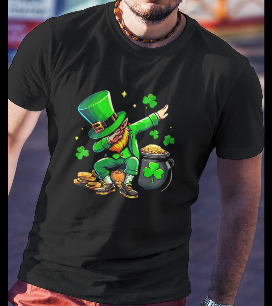 St Patricks Day Dabbing Leprechaun With Pot Of Gold And Shamrocks T-Shirt