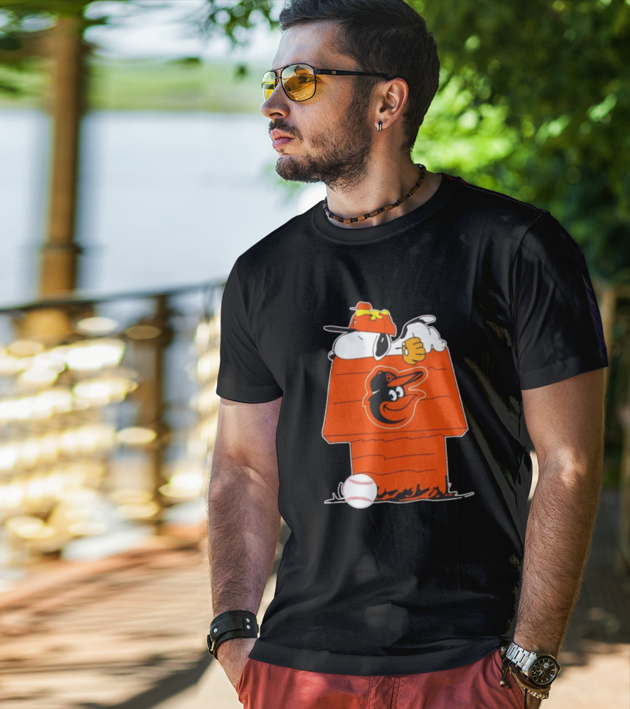 Snoopy And Woodstock Sleeping On Baltimore Orioles Themed Doghouse With Baseball T-Shirt