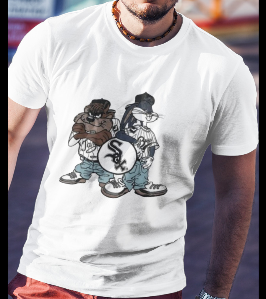 Chicago White Sox Looney Tunes Taz And Bugs Bunny Baseball Characters T-Shirt
