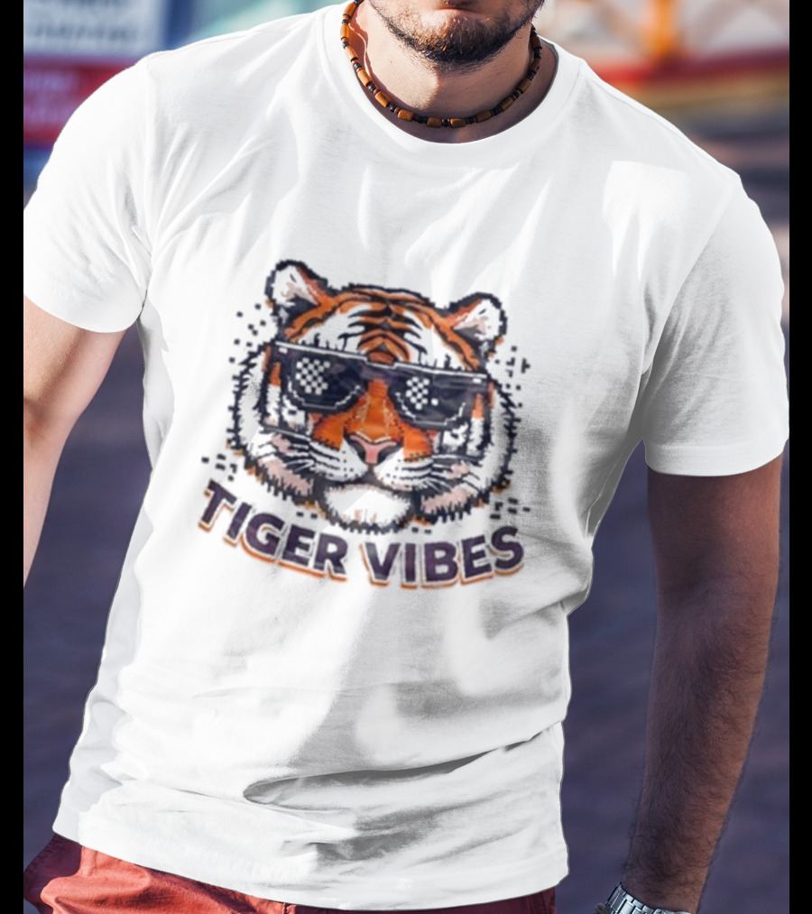 Tiger Vibes Sunglasses Cool Tiger Face T-Shirt