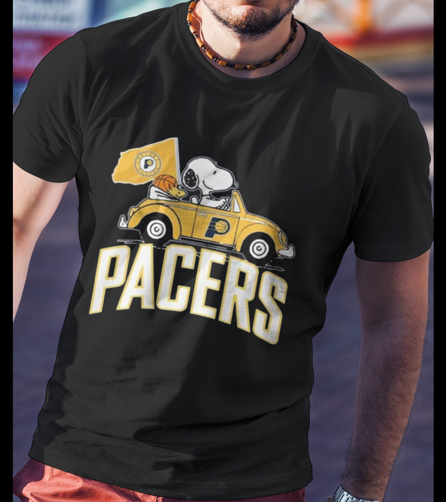 Indiana Pacers Snoopy Fan Forever Basketball Team Car Flag T-Shirt
