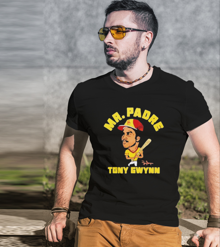 MR. PADRE TONY GWYNN SIGNATURE SAN DIEGO BASEBALL PLAYER CARTOON T-Shirt