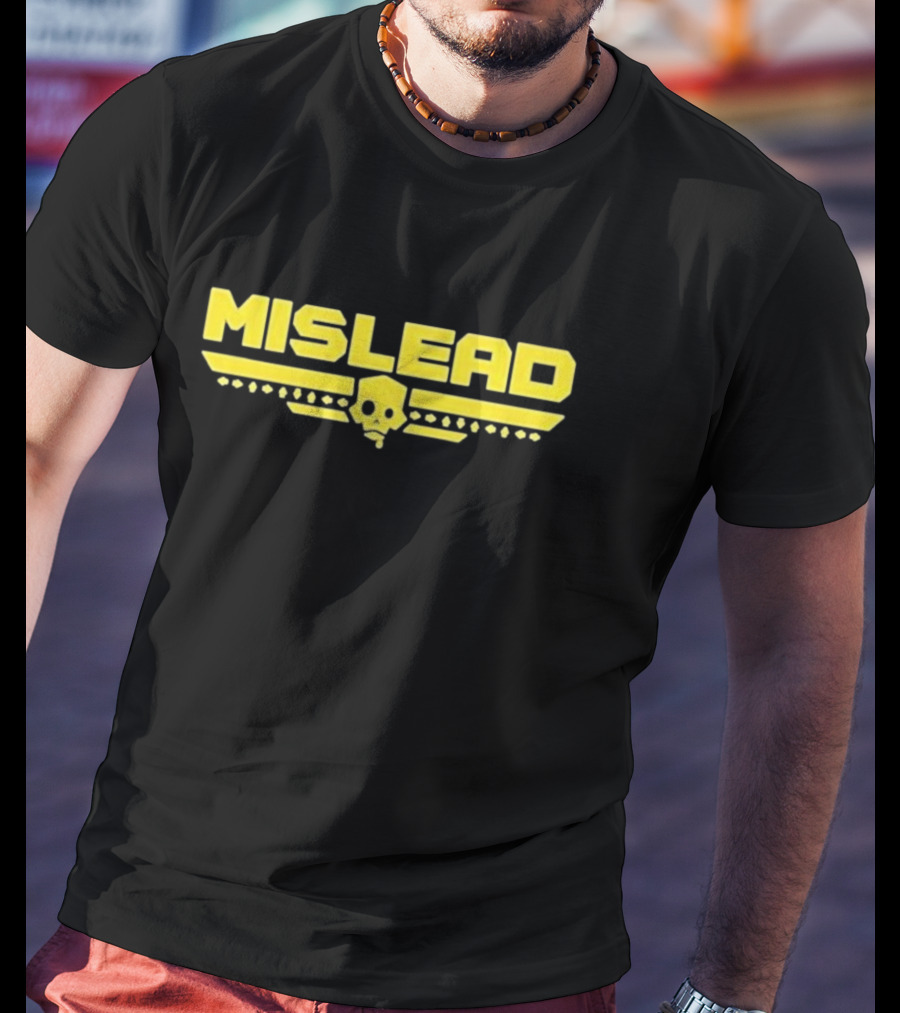 MISLEAD Yellow Skull Emblem T-Shirt