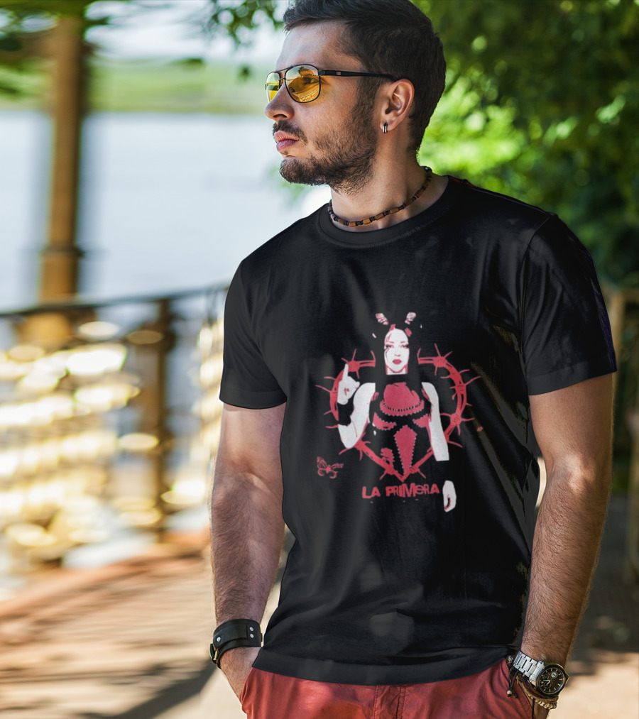 Stephanie Vaquer La Primera Barbed Wire Heart Butterfly Motif T-Shirt