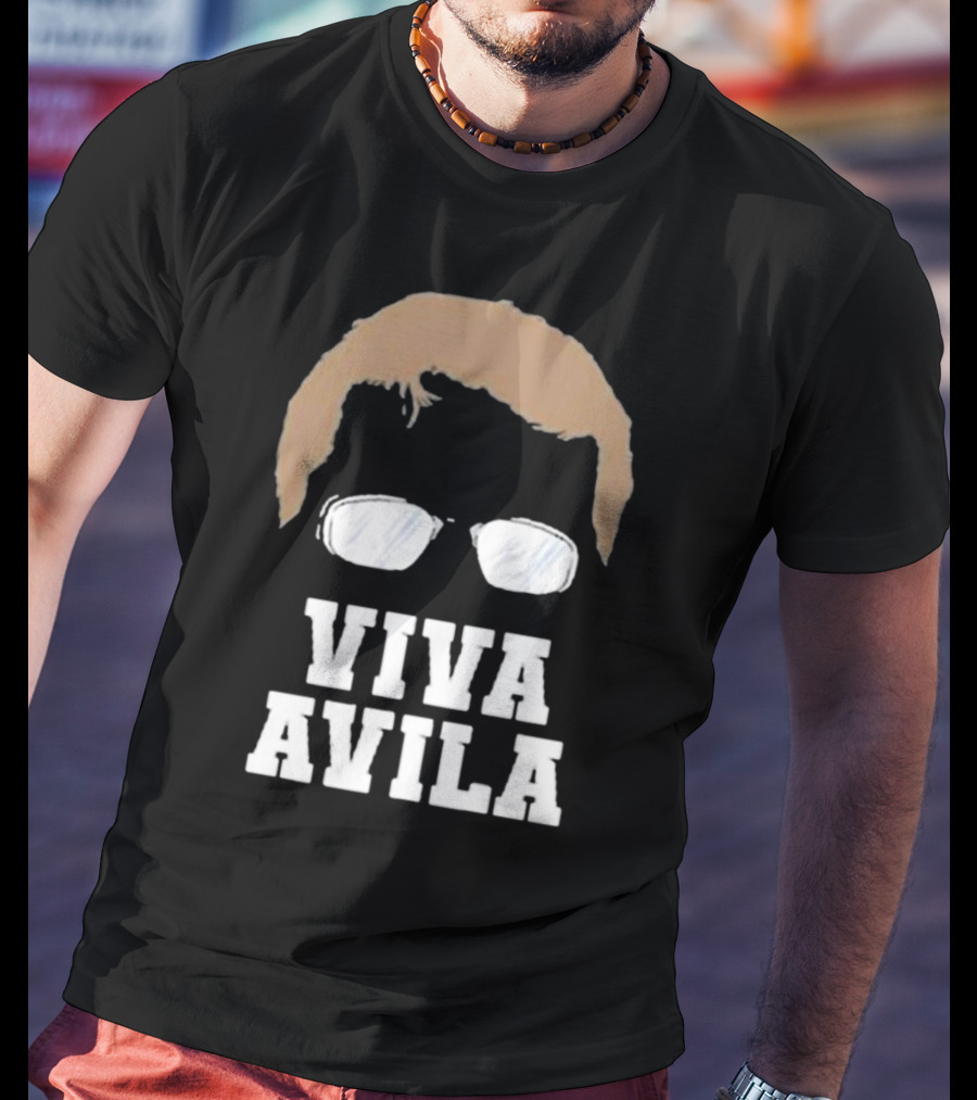 Viva Avila Glasses Face T-Shirt