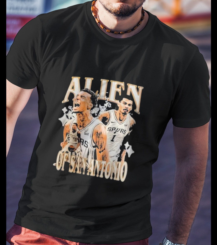 Alien Of San Antonio Spurs Basketball Star T-Shirt