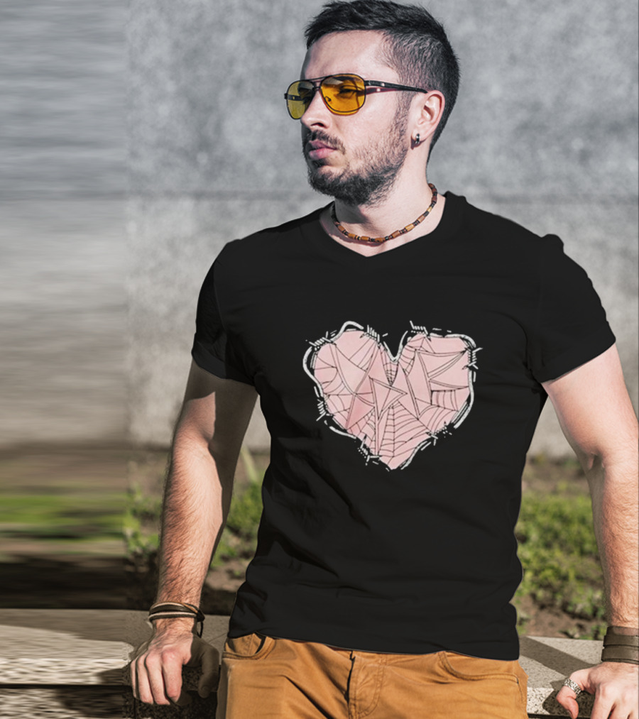 Xplr Barbed Wire Heart Geometric T-Shirt