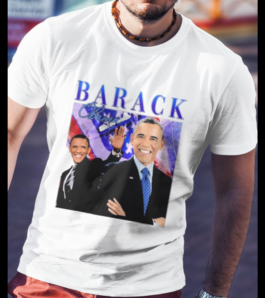 BARACK Obama Smiling Pose With Patriotic Background T-Shirt