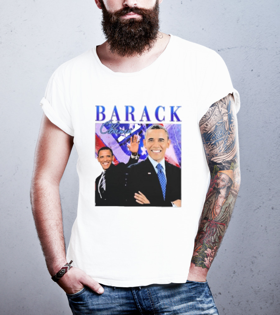 BARACK Obama Smiling Pose With Patriotic Background T-Shirt