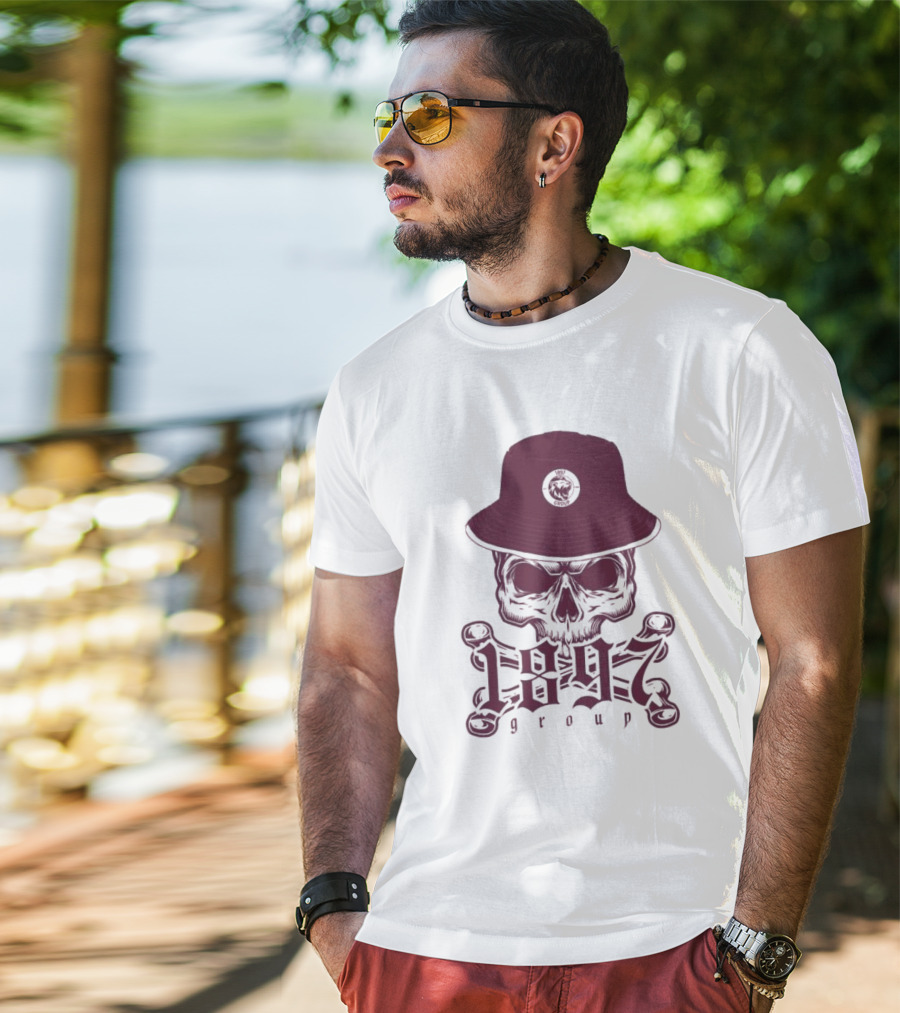 1897 Group Skull With Hat T-Shirt