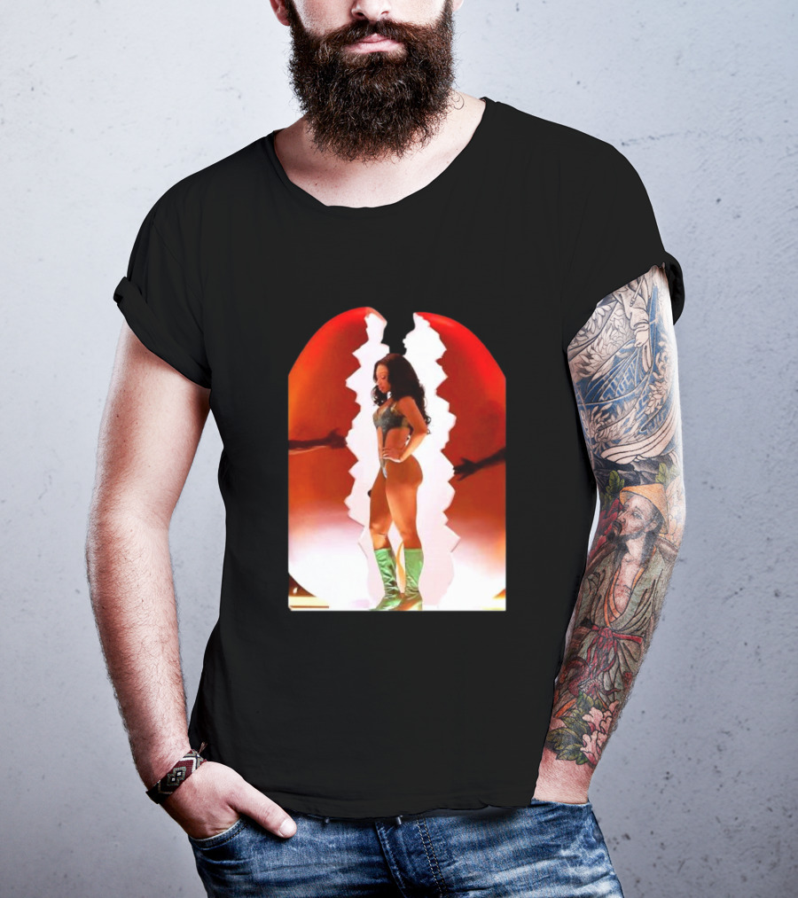 Tina Snow Iconic Empowerment Visual T-Shirt
