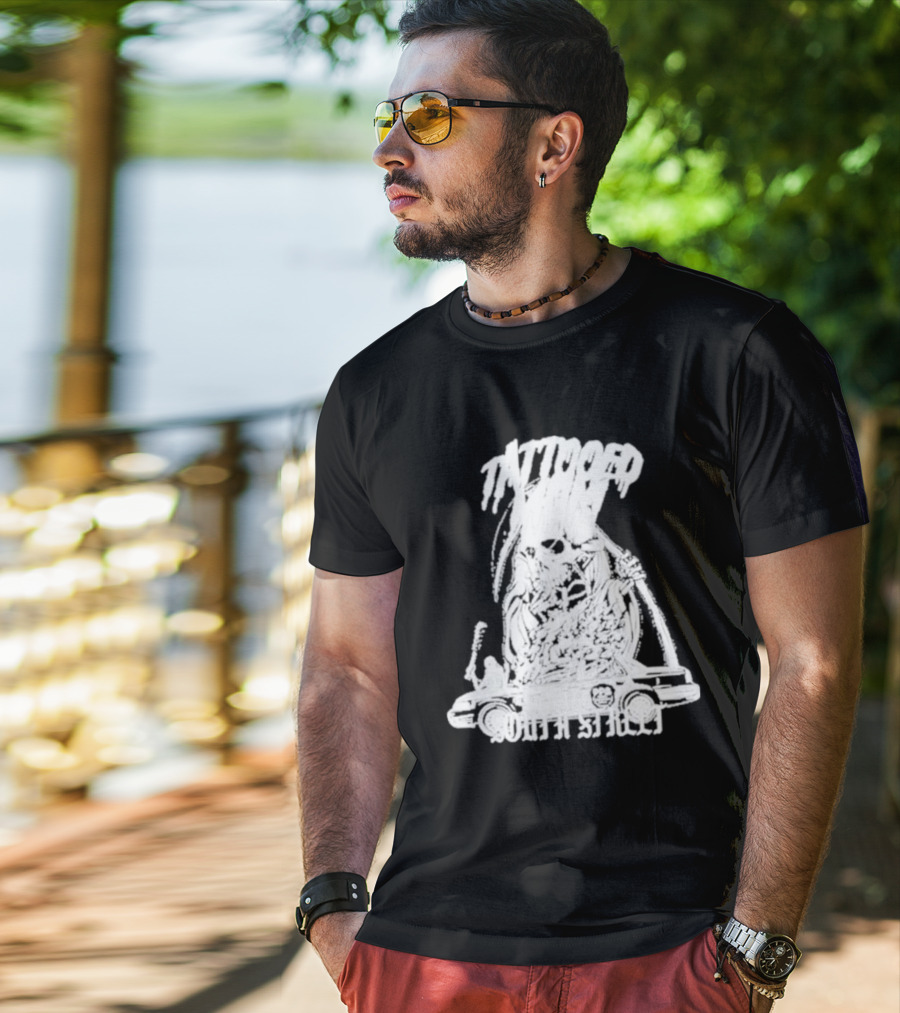 Tattooed Mom South Street Skeleton Car T-Shirt