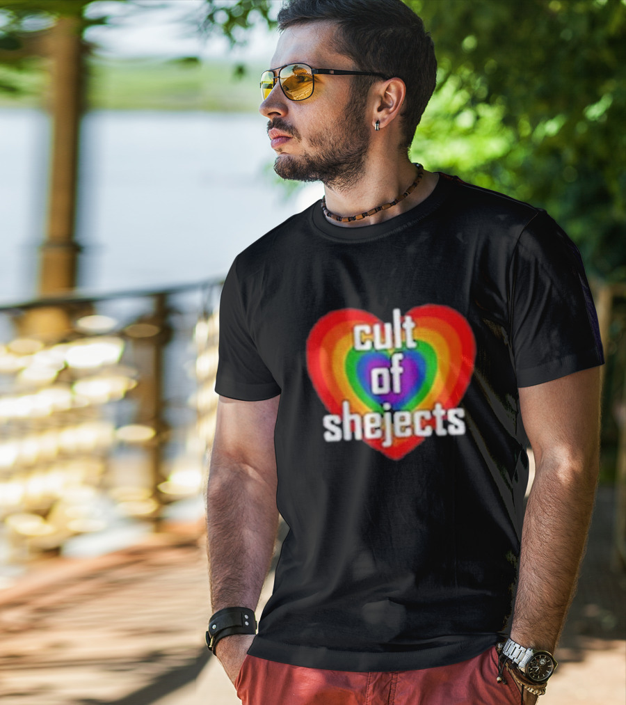 Reel Rejects Cult Of Shejects Heart Rainbow Pride New T-Shirt