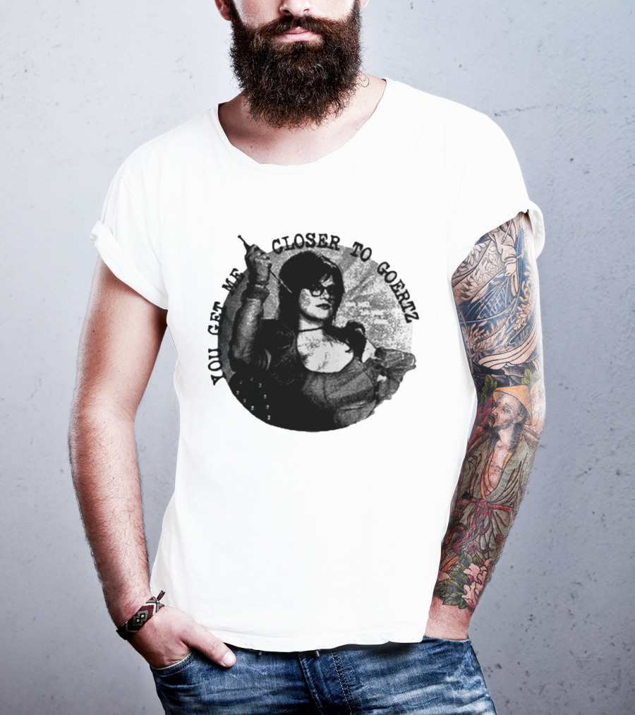 You Get Me Closer To Goertz Vintage Noir Style Persona T-Shirt