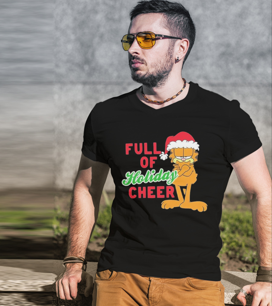 Garfield Full Of Holiday Cheer Ripple Junction T-Shirt
