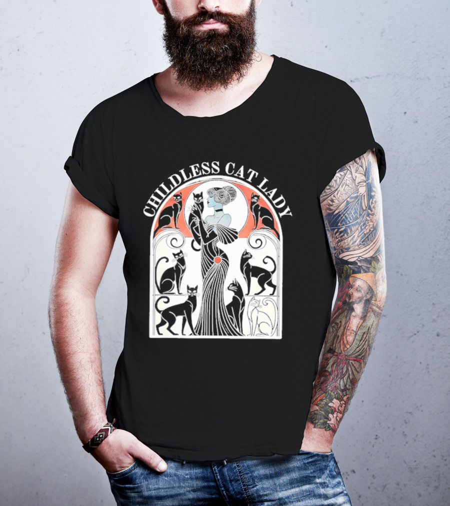CHILDLESS CAT LADY Deco Style With Elegant Cats And Lady T-Shirt