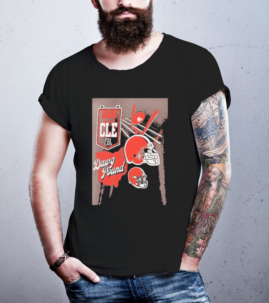 Cleveland Browns Dawg Pound Helmet CLE Football Fanatics Branded Split Zone T-Shirt