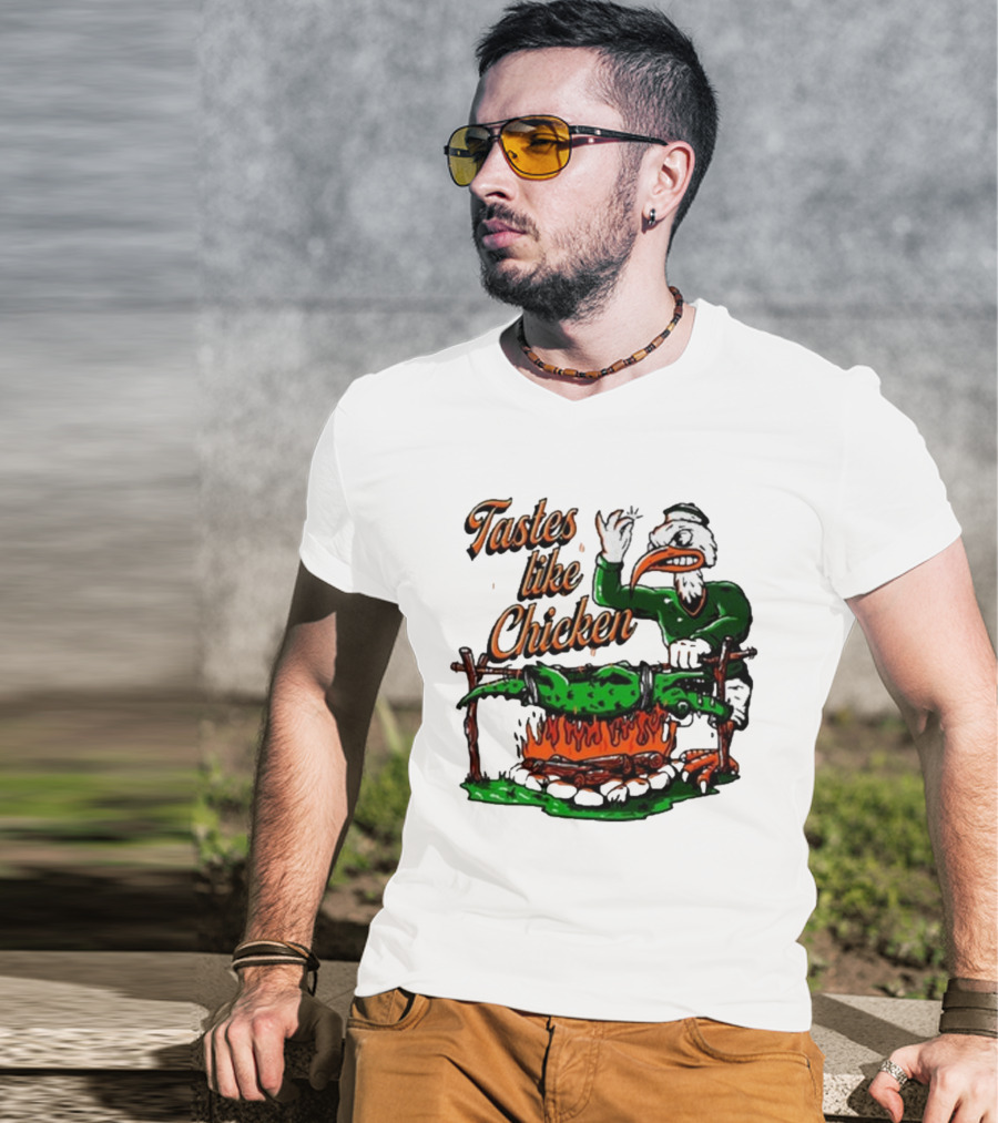 Miami Hurricanes Rivalry Gator Roast Tastes Like Chicken T-Shirt