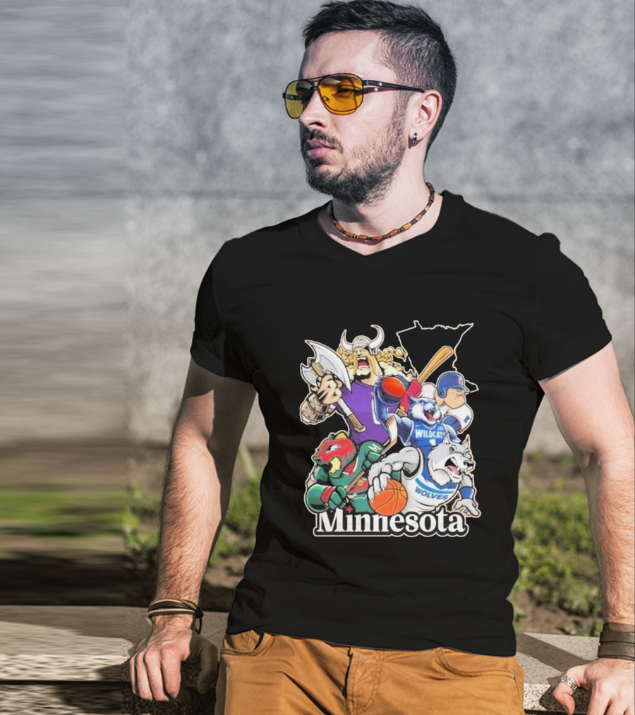 Minnesota Vikings Wildcat Wolves Sports Teams Mascots Vintage T-Shirt
