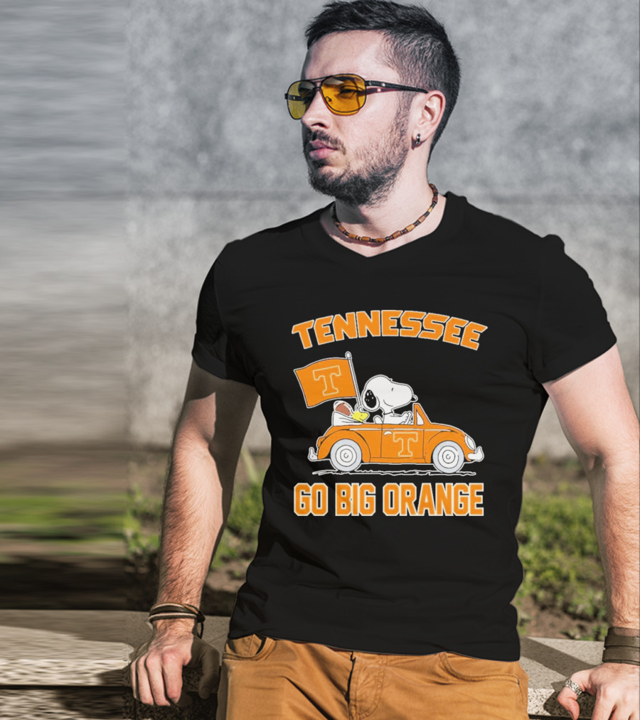 Tennessee Volunteers Snoopy Woodstock Car Go Big Orange T-Shirt